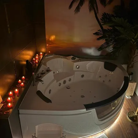 アパート Private Bei Heilbronn - Romantik, Wellness & Absolute Privatsphaere Massenbachhausen