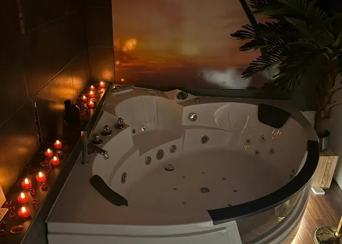 アパート Private Bei Heilbronn - Romantik, Wellness & Absolute Privatsphaere Massenbachhausen